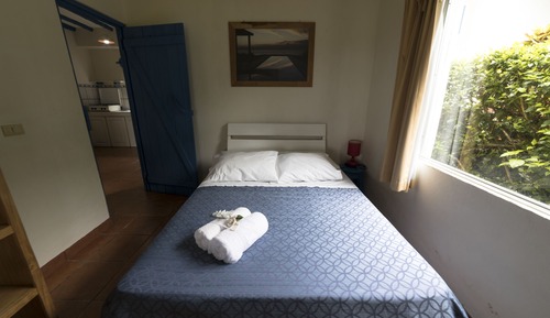 House, Multiple Beds