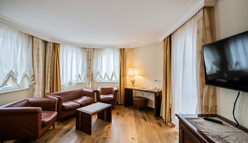Suite Exclusive