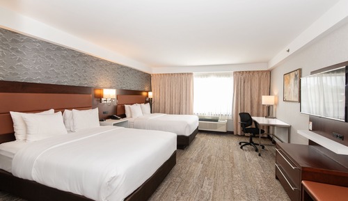 Suite, 2 Queen Beds, Non Smoking