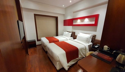 Business Twin Room