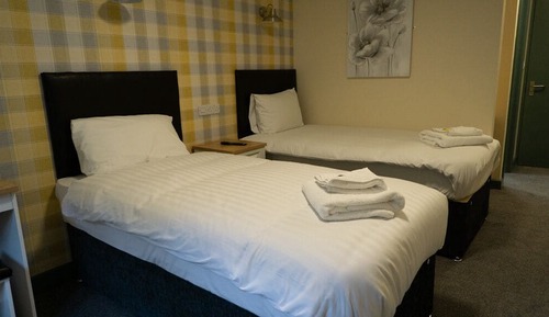 Economy Twin Room