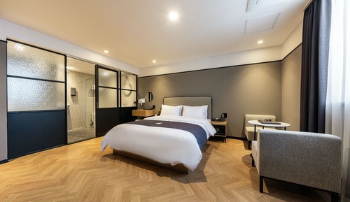 Premium Room