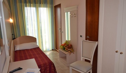 Basic Single Room