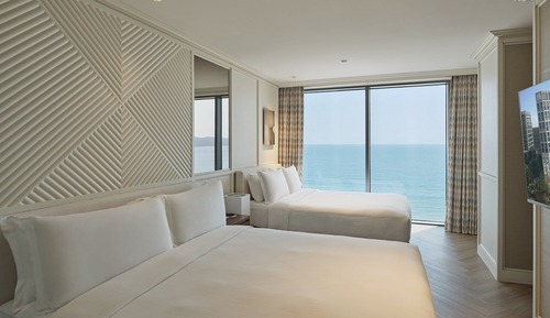 Premier Twin Room, Sea View