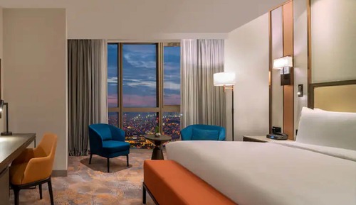 Premium Room, 1 King Bed (Minibar)