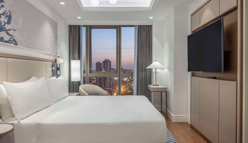 Junior Suite, 1 King Bed