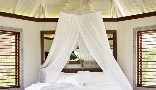 Room, 1 King Bed, Club Lounge Access (Beach Hut with Open Air Lounge)