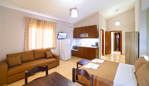 Double Room (A3)