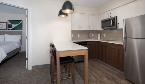 Suite, 1 Bedroom, Kitchen