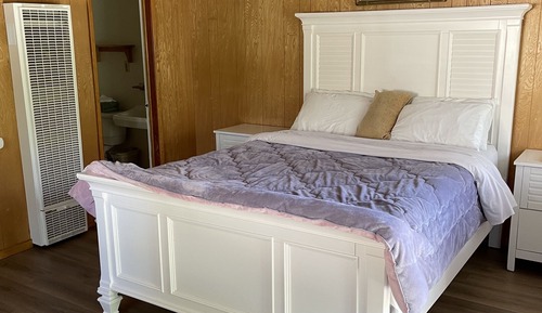 Cabin 5 - 2 Twin Beds