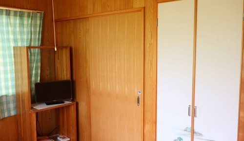 Annex 103 Japanese-style room 6 tatami mats9.28 m^2 (toilet and shower shared)