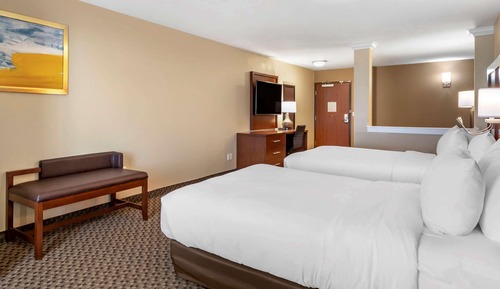 Suite, 2 Queen Beds, Non Smoking