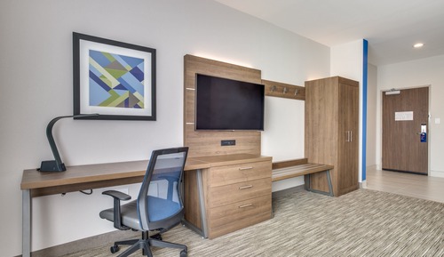 Suite, 2 Queen Beds, Accessible (Communications, Accessible Tub)