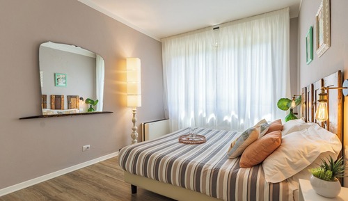 Deluxe Room, Garden View (c)