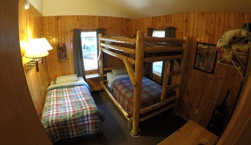 Cabin, 2 Bedrooms, Fireplace, Lake View (Oakwood)