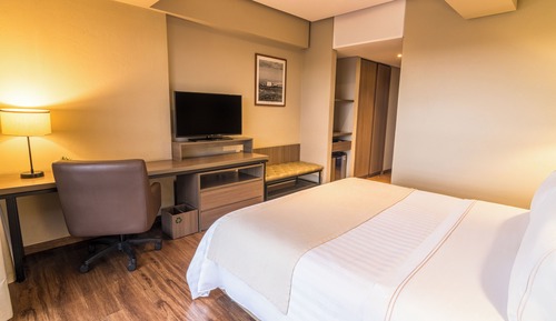 Superior Room, 1 King Bed
