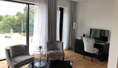 Junior Suite (Suite No. 15)