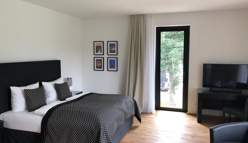Comfort Suite (Suite No. 11)