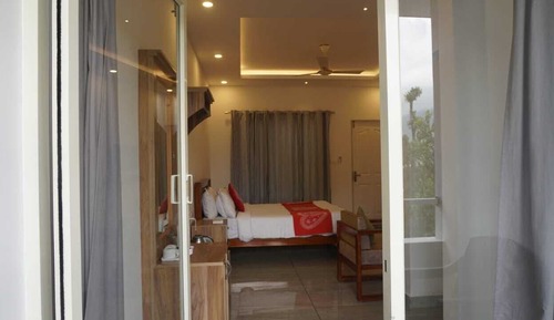 Deluxe Double Room, 1 Queen Bed, Smoking