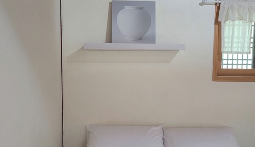 Deluxe Room (Ssukbujaengi, 2nd Floor)