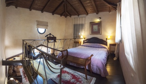 Deluxe Villa (1 bath)
