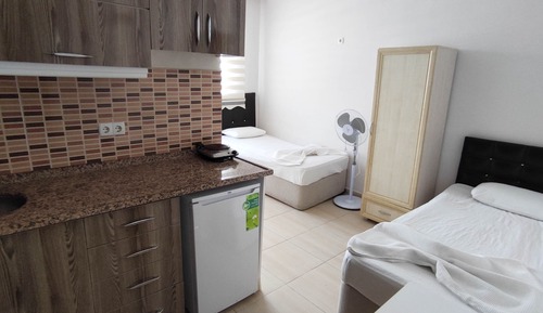 Basic Twin Room