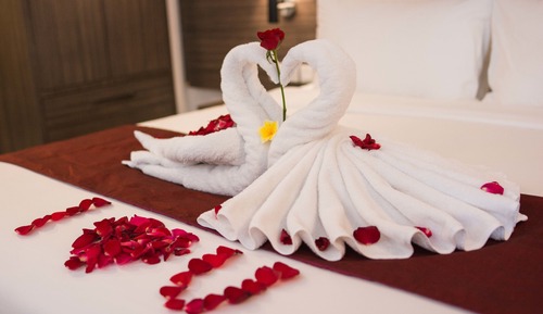 Suite, 1 King Bed