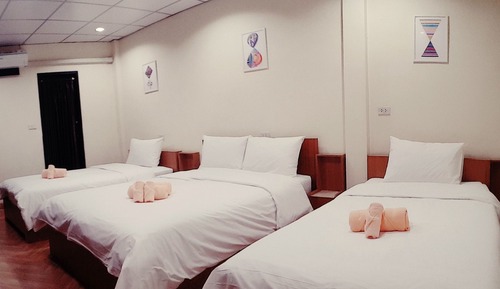 Family Quadruple Room, Multiple Beds