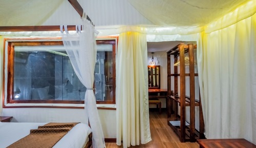 Exclusive Tent, 1 Bedroom, Garden View