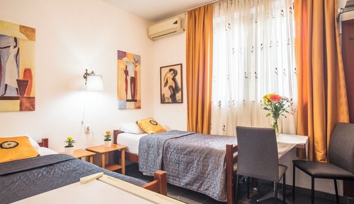 Twin Room (with Toilet)