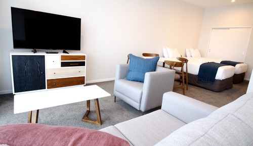 Open Plan Twin Single Apartment
