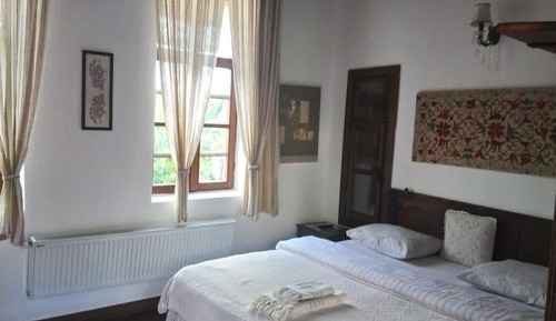 Superior Double or Twin Room, Terrace, City View (Arekhna)