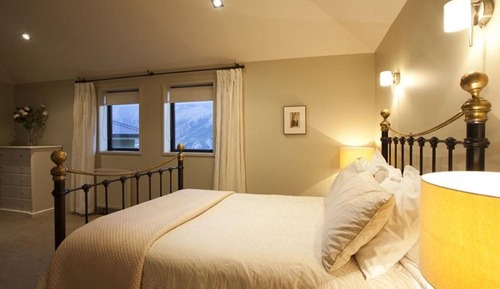 Mountain View Suite 