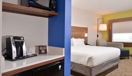 Standard Room, 1 King Bed