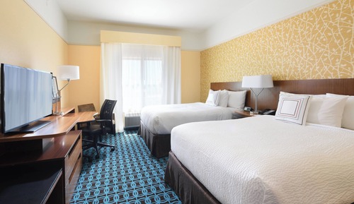 Basic Room, 2 Queen Beds (Mobility/Hearing Accessible, Tub)