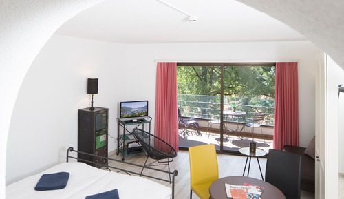 Family Double Room (Superior)