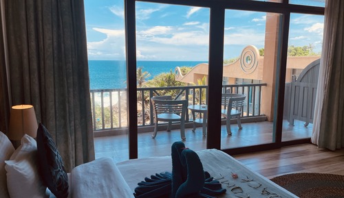 Premium Suite, 1 King Bed, Accessible, Ocean View