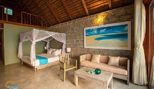 Bungalow (Ocean Front View)