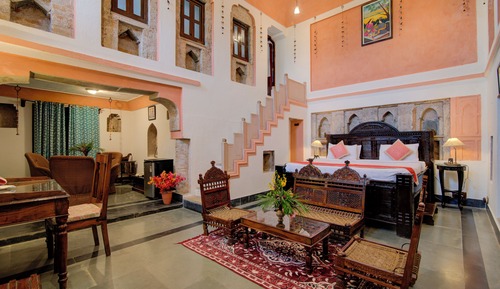 Royal Duplex, 2 Bedrooms, 2 Bathrooms, Valley View