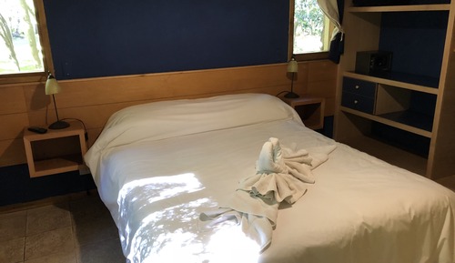 Classic Cabin, 1 Bedroom, Jetted Tub (Blue)