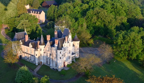 Castle 36 people