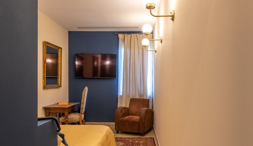 Classic Double Room