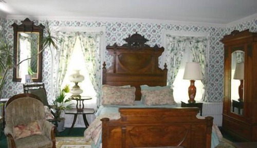 Ivy Room