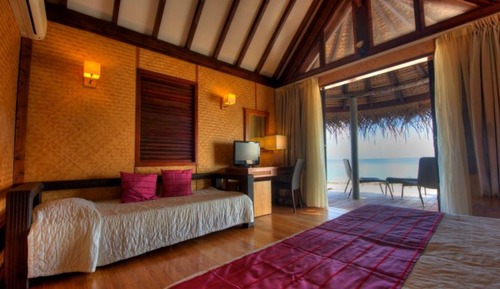 Lagoon Bungalow