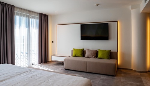Premium Room