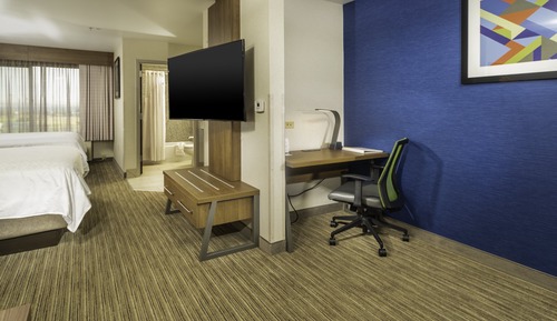 Suite, 2 Queen Beds