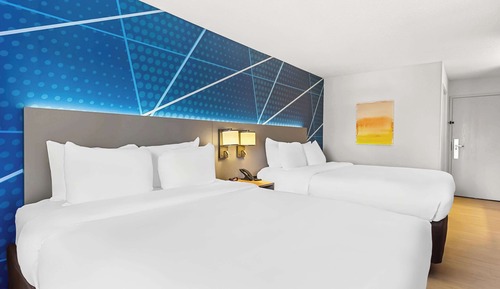 Standard Room, 2 Queen Beds, Non Smoking