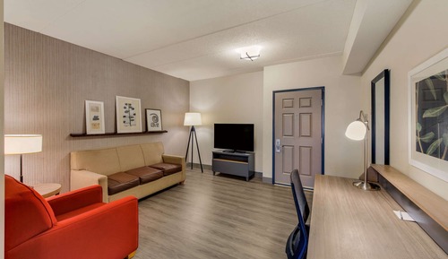 Suite, Multiple Beds, Non Smoking