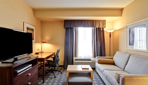 Suite, 1 King Bed, Accessible, Non Smoking