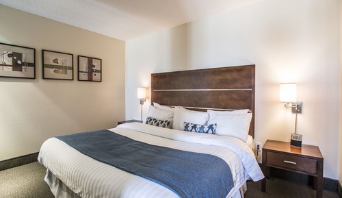 Signature Suite